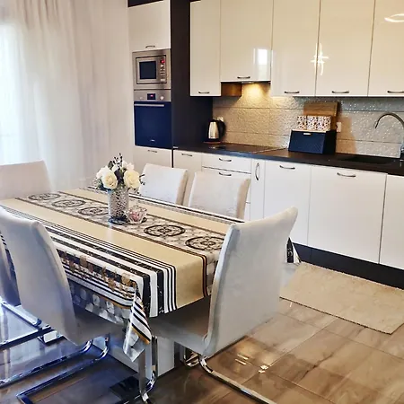 Apartman Dane *