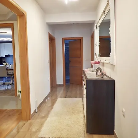 Dane Apartament Rovanjska
