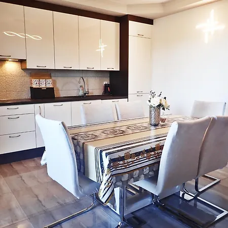 Dane Apartament Rovanjska